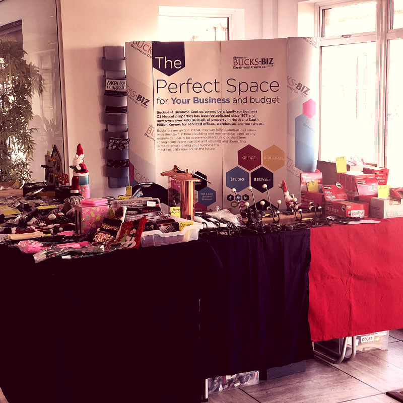 Table top sale by Hardware For You at the iCentre